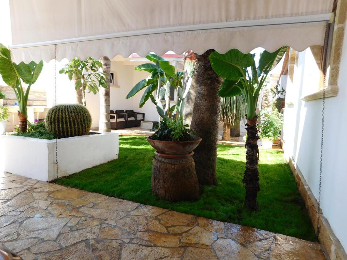 Villa Raggio Di Sole Parcheggio Privato Porto Cesareo Luaran gambar