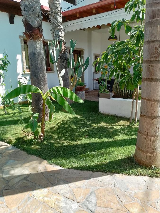 Villa Raggio Di Sole Parcheggio Privato Porto Cesareo Luaran gambar