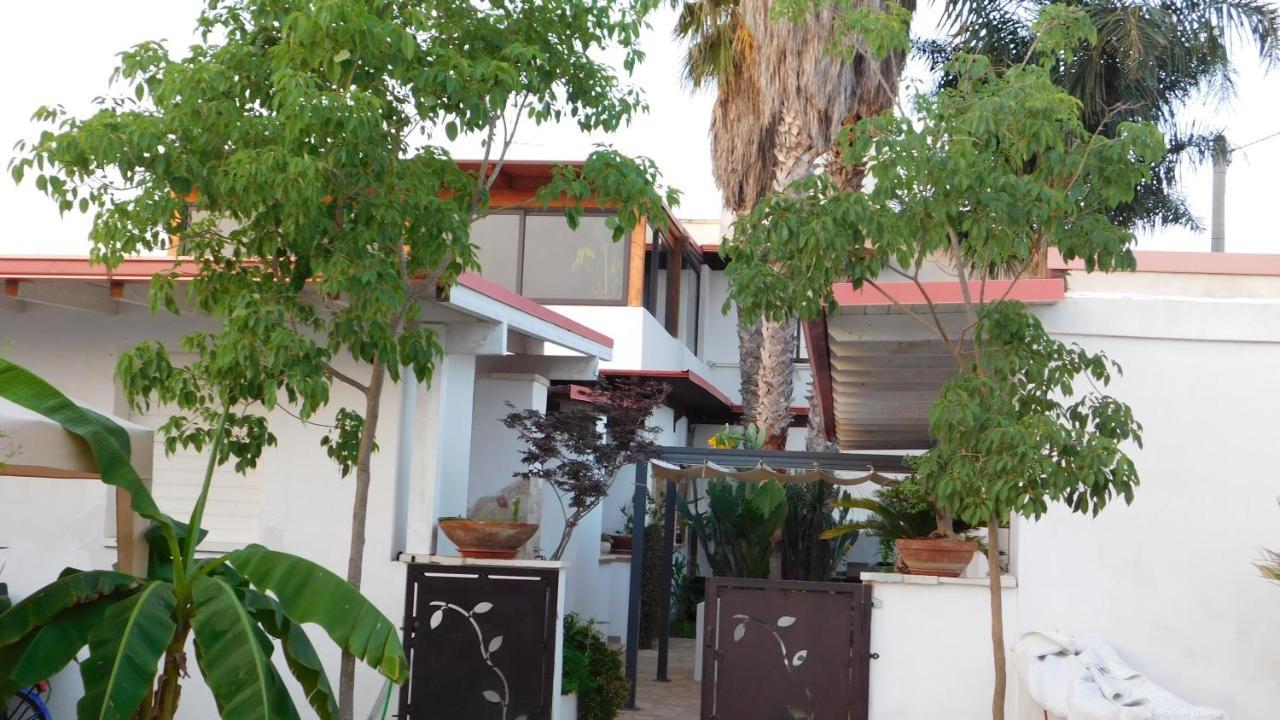 Villa Raggio Di Sole Parcheggio Privato Porto Cesareo Luaran gambar