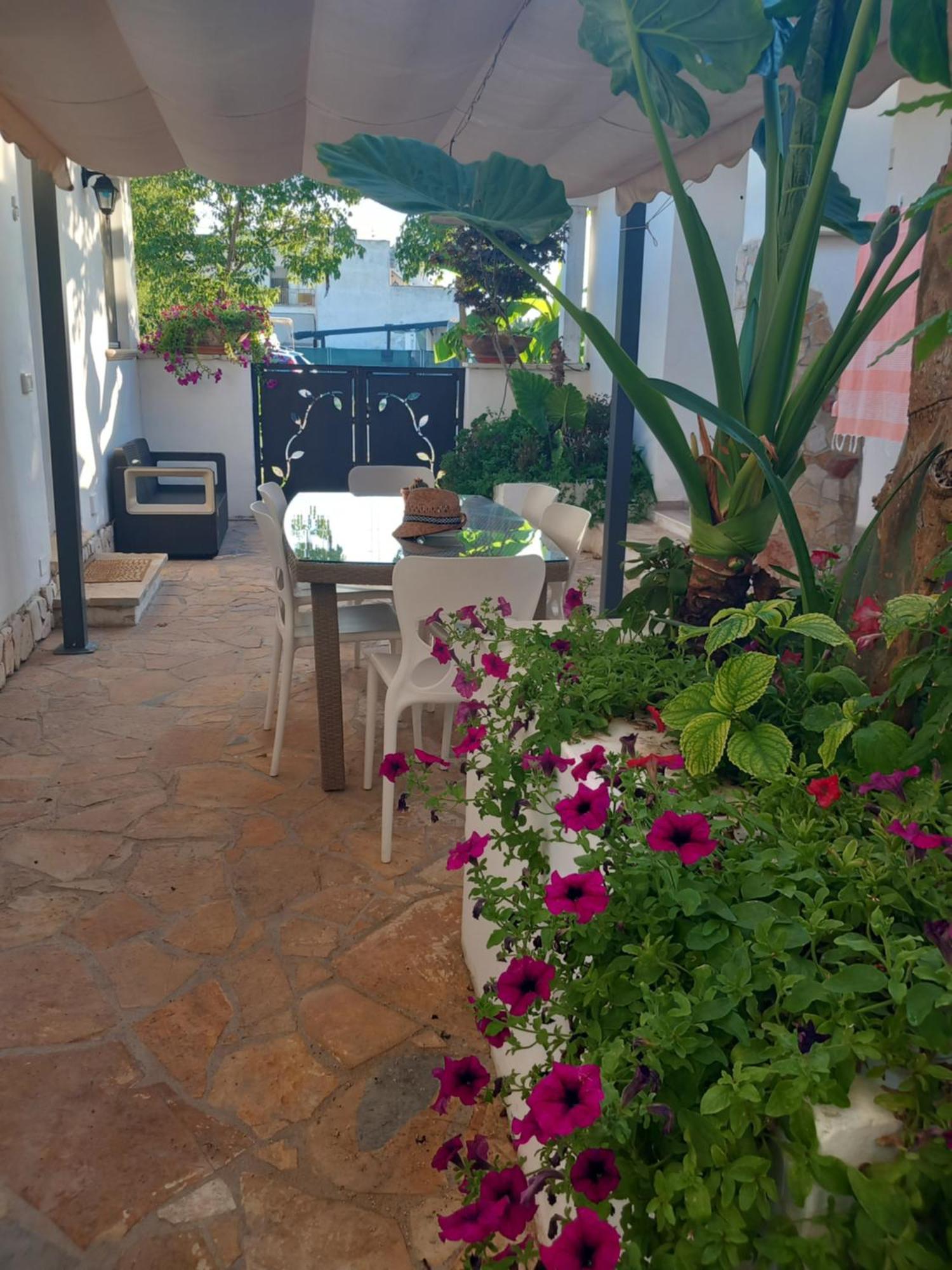 Villa Raggio Di Sole Parcheggio Privato Porto Cesareo Luaran gambar