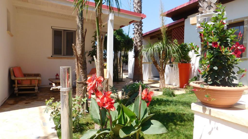 Villa Raggio Di Sole Parcheggio Privato Porto Cesareo Luaran gambar